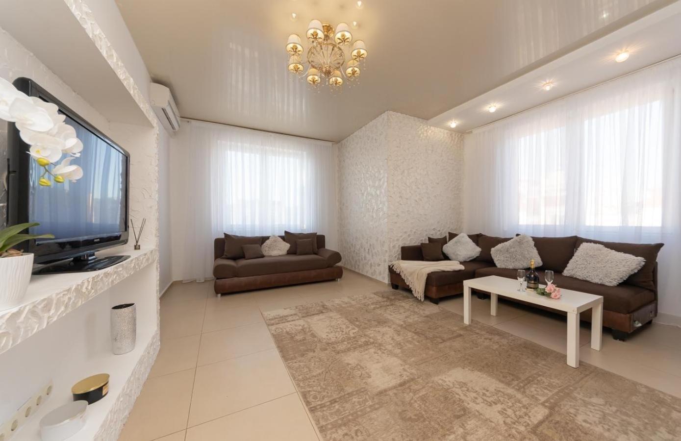 Apartment Obolon Natalka Park Kiev Esterno foto